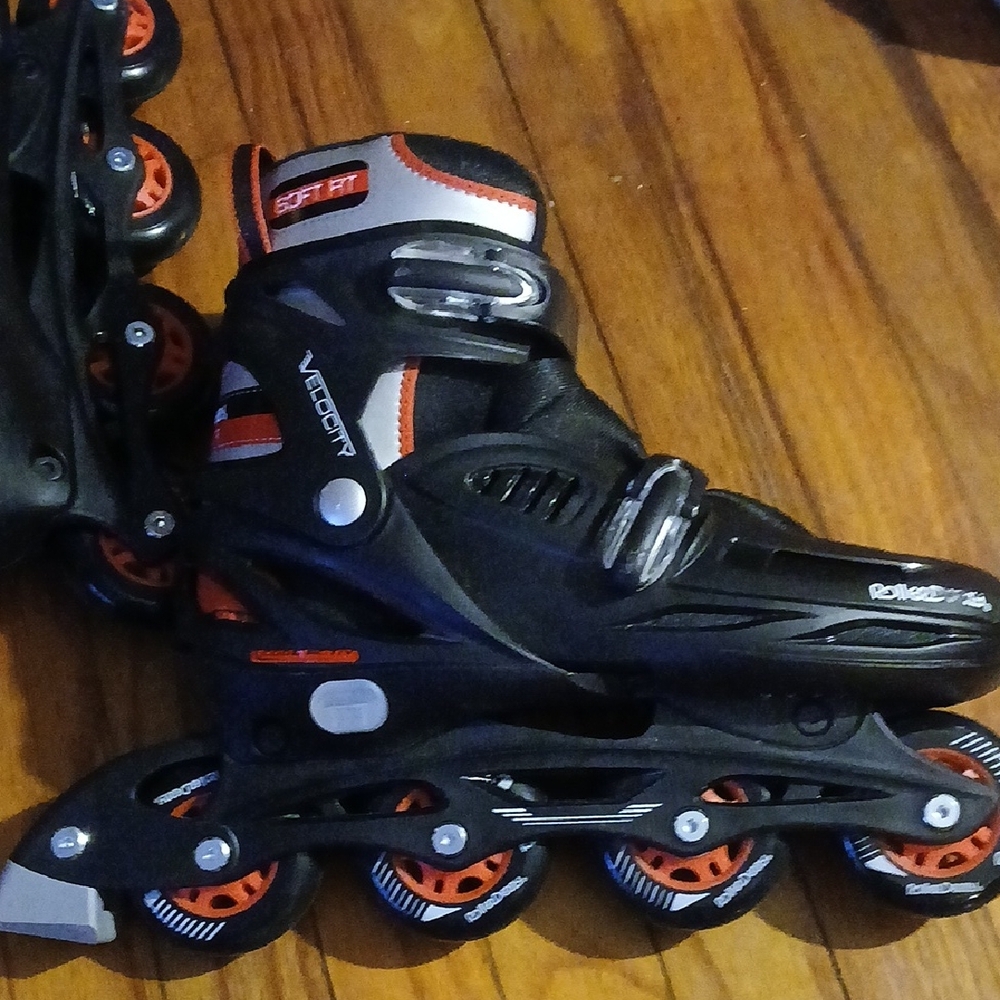 Womens Roller Derby Velocity Rollerblades